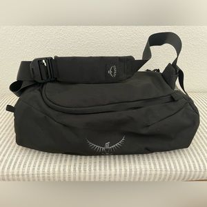 Osprey 30 liter duffle